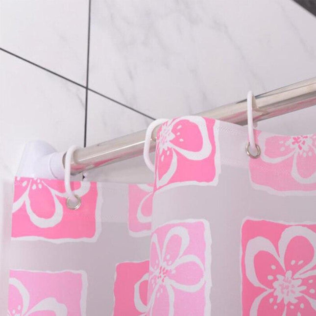 Rosa duschdraperi med blommigt mönster
