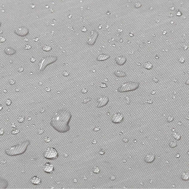 Enfärgat ljusgrått duschdraperi i tyg